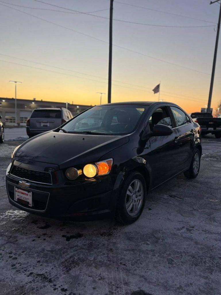 CHEVROLET SONIC 2015 1G1JC5SH3F4121417 image