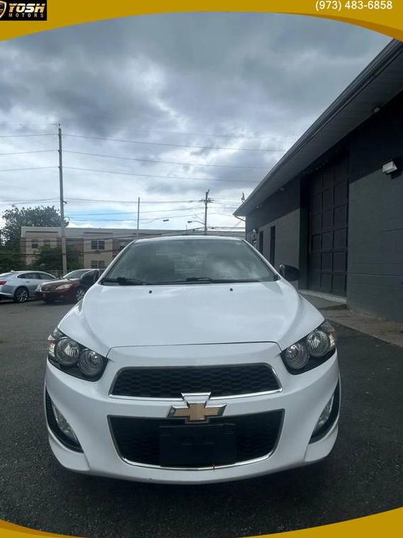 CHEVROLET SONIC 2015 1G1JG5SB7F4165131 image