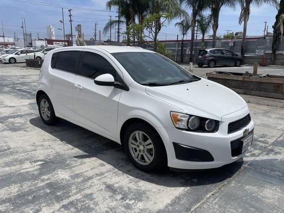 CHEVROLET SONIC 2015 1G1JC6SH6F4192892 image