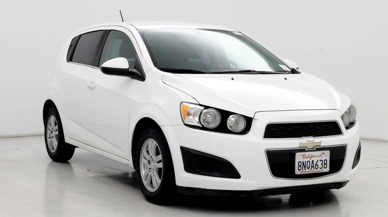 CHEVROLET SONIC 2015 1G1JC6SH1F4197921 image