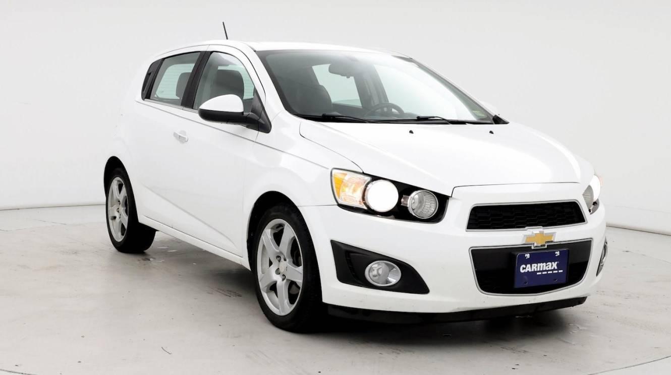 CHEVROLET SONIC 2015 1G1JE6SB5F4212040 image