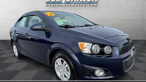 CHEVROLET SONIC 2015 1G1JC5SG5F4146178 image