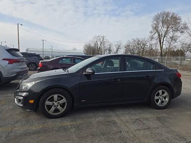 CHEVROLET CRUZE 2016 1G1PE5SB8G7169110 image