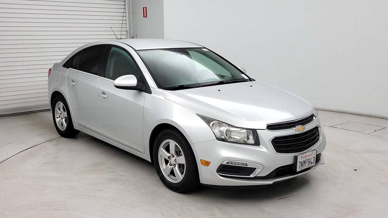 CHEVROLET CRUZE 2016 1G1PE5SB3G7168379 image