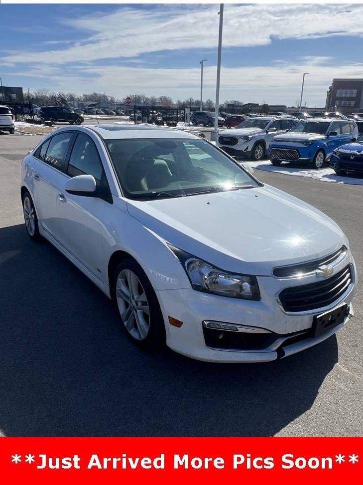 CHEVROLET CRUZE 2016 1G1PG5SB6G7193724 image