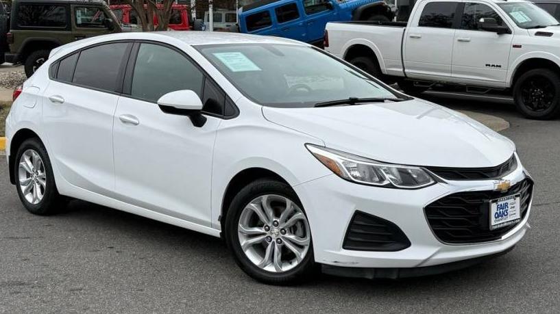 CHEVROLET CRUZE 2019 3G1BC6SM1KS615793 image