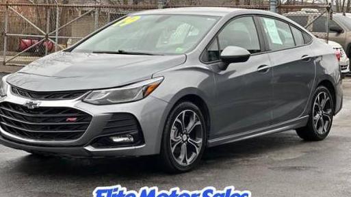 CHEVROLET CRUZE 2019 1G1BE5SM9K7102553 image