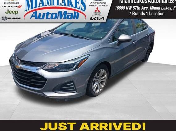 CHEVROLET CRUZE 2019 1G1BE5SM0K7133464 image