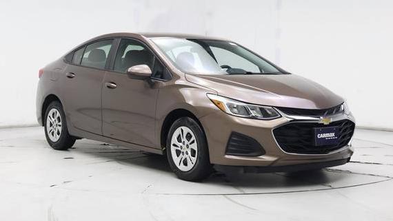 CHEVROLET CRUZE 2019 1G1BC5SMXK7131940 image