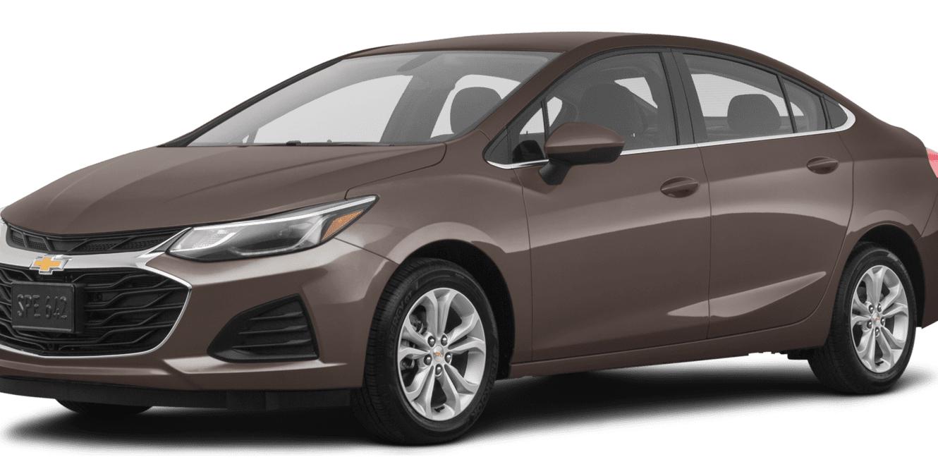 CHEVROLET CRUZE 2019 1G1BE5SM5K7137090 image