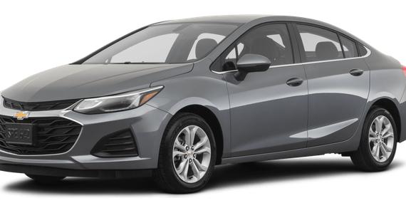 CHEVROLET CRUZE 2019 1G1BE5SM0K7121475 image