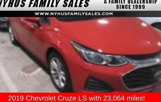 CHEVROLET CRUZE 2019 3G1BC6SM2KS588605 image