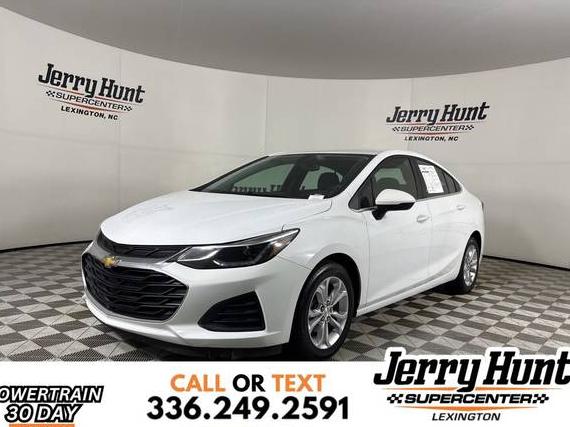 CHEVROLET CRUZE 2019 1G1BE5SM1K7113577 image
