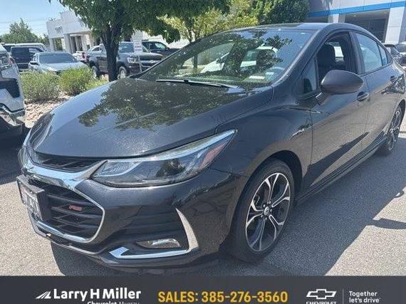 CHEVROLET CRUZE 2019 1G1BE5SM4K7101150 image