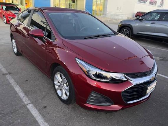 CHEVROLET CRUZE 2019 1G1BE5SM7K7113342 image