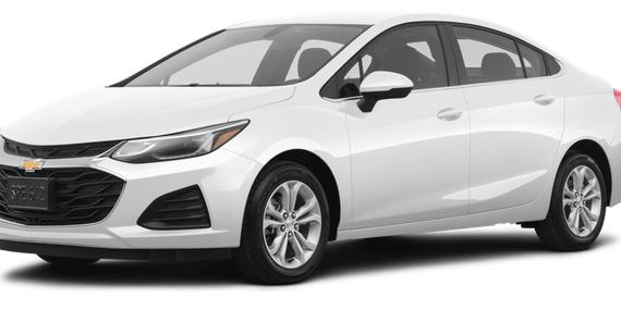 CHEVROLET CRUZE 2019 1G1BE5SM9K7118297 image