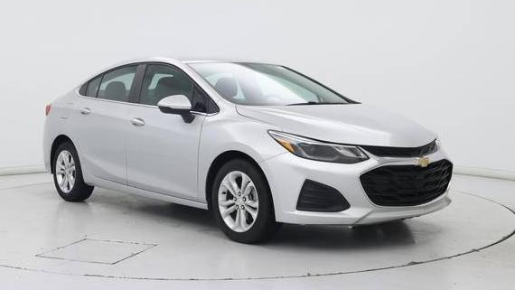CHEVROLET CRUZE 2019 1G1BE5SM8K7145815 image