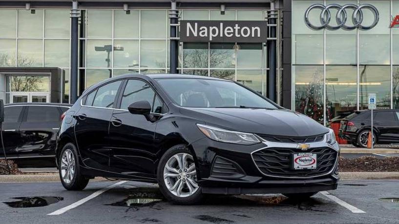 CHEVROLET CRUZE 2019 3G1BE6SM4KS598255 image