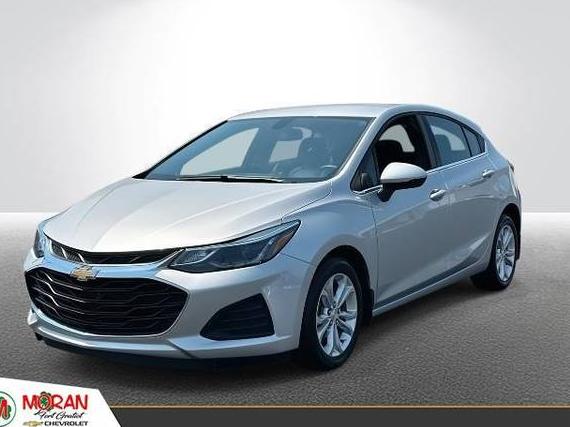 CHEVROLET CRUZE 2019 3G1BE6SM4KS589684 image