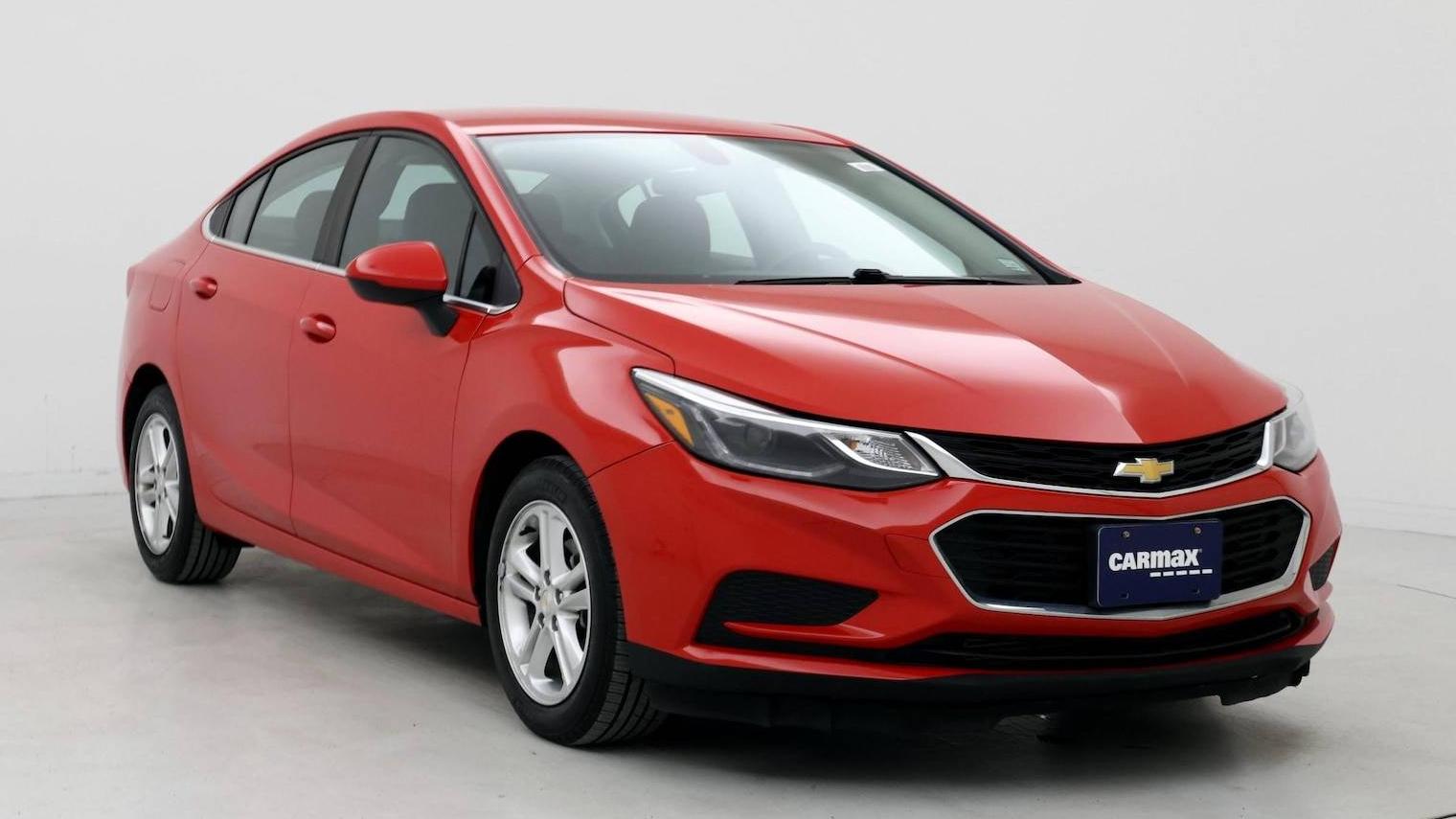 CHEVROLET CRUZE 2018 1G1BE5SM8J7119522 image