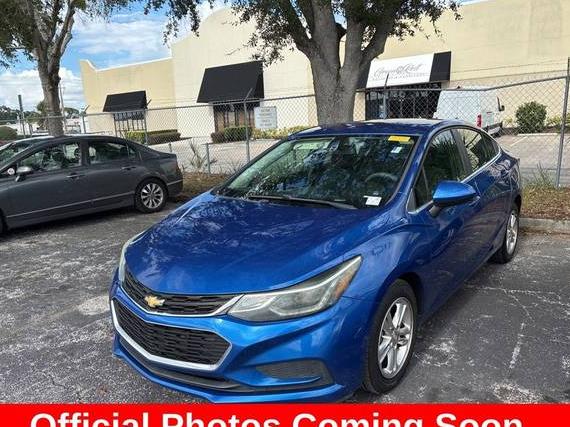 CHEVROLET CRUZE 2018 1G1BE5SM5J7108851 image