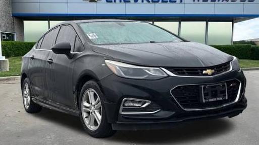 CHEVROLET CRUZE 2018 1G1BE5SM0J7113861 image