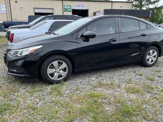 CHEVROLET CRUZE 2018 1G1BC5SM4J7215864 image