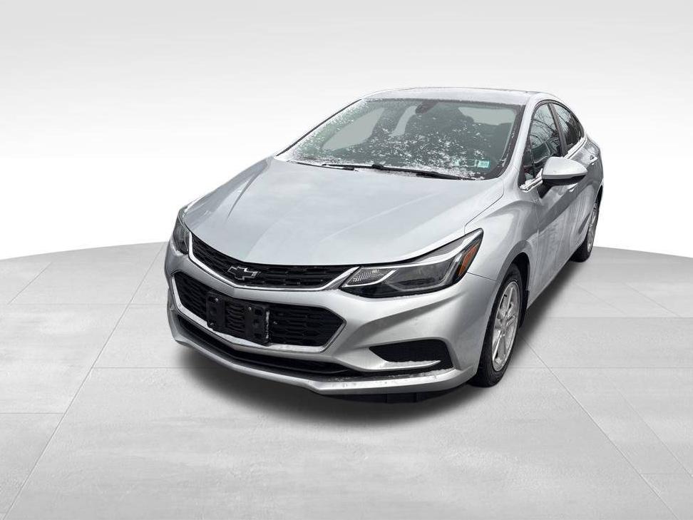 CHEVROLET CRUZE 2018 1G1BE5SM0J7218724 image