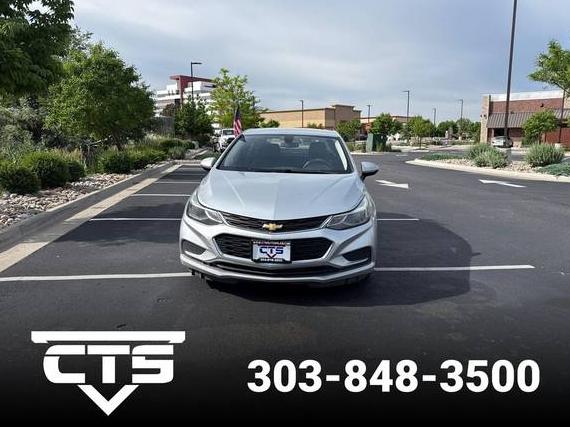 CHEVROLET CRUZE 2018 1G1BE5SM8J7152553 image