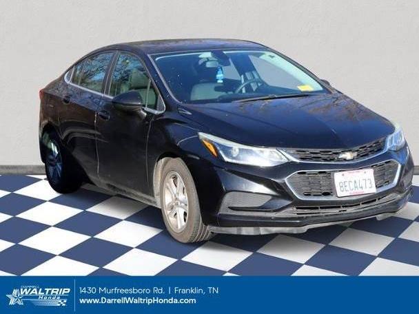 CHEVROLET CRUZE 2018 1G1BE5SM8J7224755 image