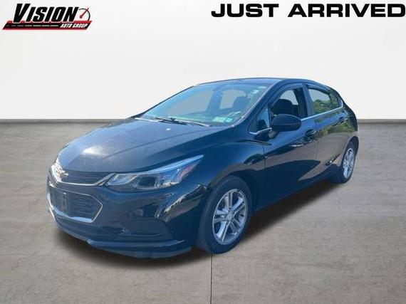 CHEVROLET CRUZE 2018 3G1BE6SM5JS520467 image