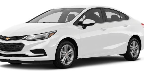 CHEVROLET CRUZE 2018 1G1BE5SM5J7103116 image