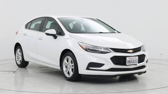 CHEVROLET CRUZE 2018 3G1BE6SM5JS638566 image