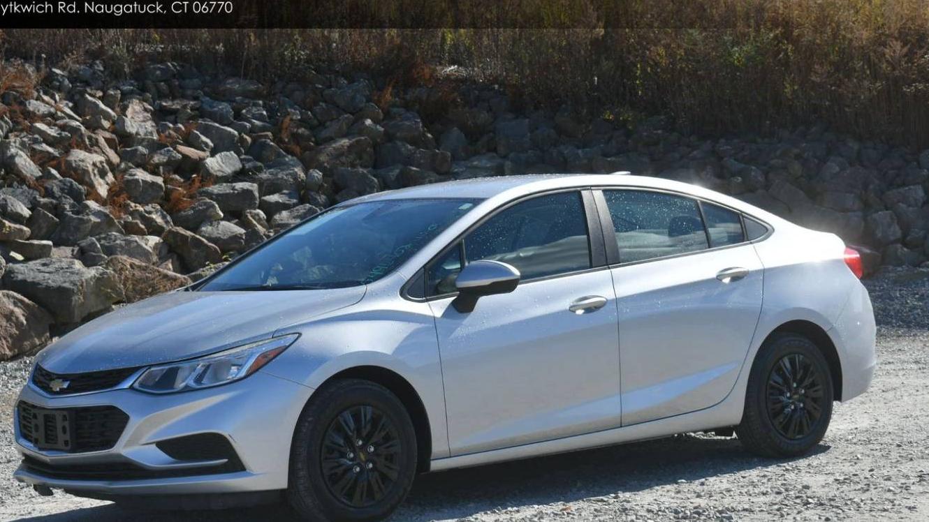 CHEVROLET CRUZE 2018 1G1BC5SM9J7187818 image