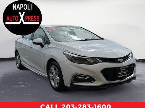 CHEVROLET CRUZE 2018 1G1BE5SM4J7212814 image
