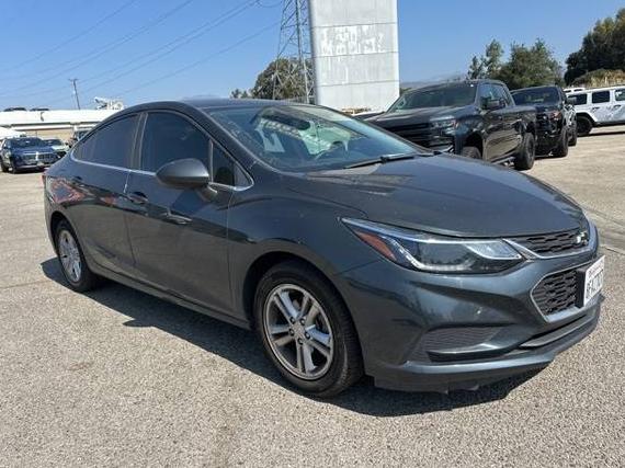 CHEVROLET CRUZE 2018 1G1BE5SM4J7167762 image