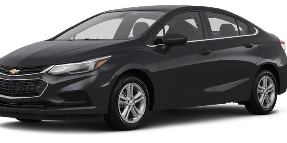 CHEVROLET CRUZE 2018 1G1BE5SM1J7187466 image