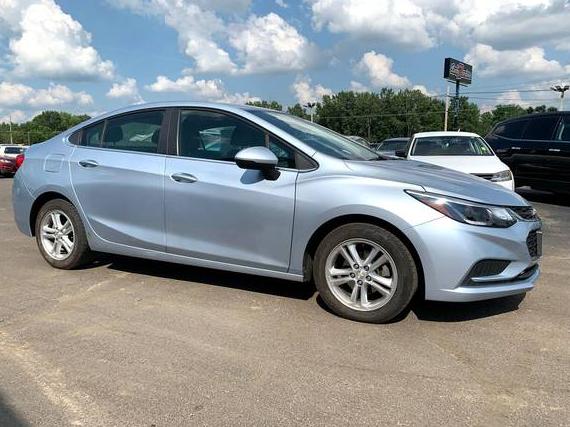 CHEVROLET CRUZE 2017 1G1BE5SM3H7210448 image