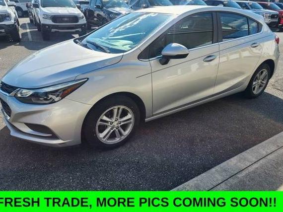 CHEVROLET CRUZE 2017 3G1BE6SM4HS566222 image