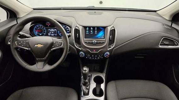 CHEVROLET CRUZE 2017 3G1BE6SM2HS609875 image