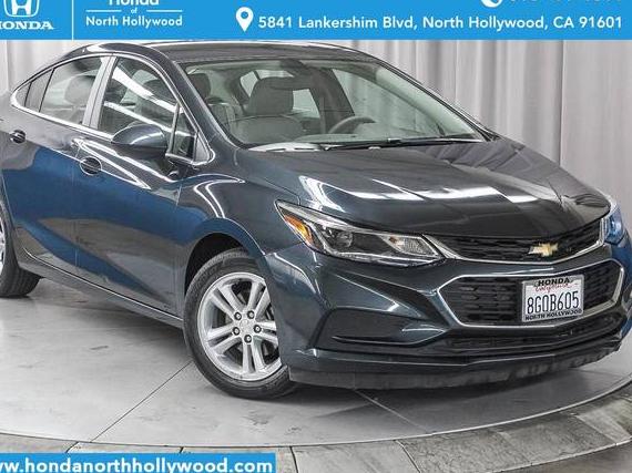 CHEVROLET CRUZE 2017 3G1BE5SM2HS513464 image