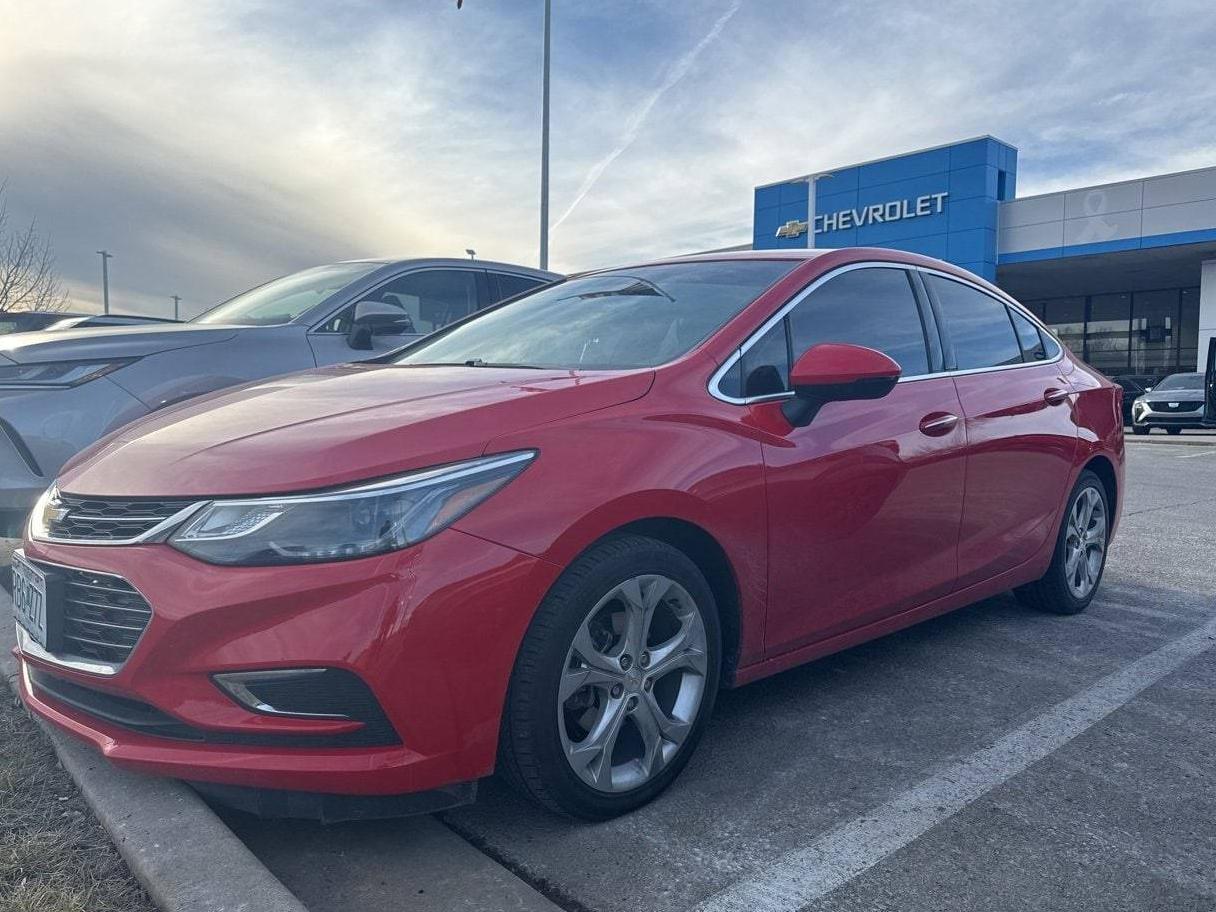 CHEVROLET CRUZE 2017 1G1BF5SM6H7142949 image