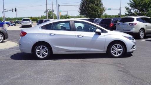 CHEVROLET CRUZE 2017 1G1BE5SM7H7264061 image