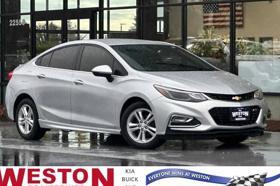 CHEVROLET CRUZE 2017 1G1BE5SM6H7257599 image