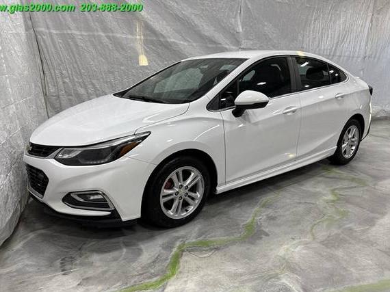 CHEVROLET CRUZE 2017 1G1BE5SM8H7220389 image CHEVROLET CRUZE 2017 1G1BE5SM8H7220389 image