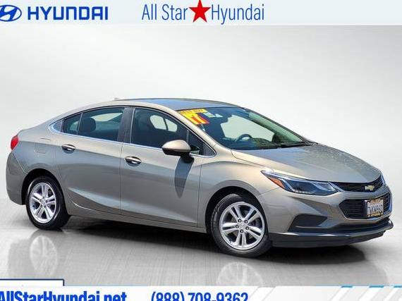 CHEVROLET CRUZE 2017 1G1BE5SM1H7202767 image