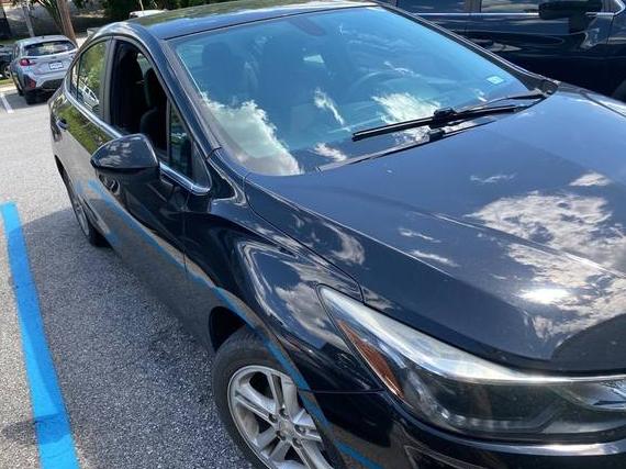 CHEVROLET CRUZE 2017 1G1BE5SMXH7147302 image