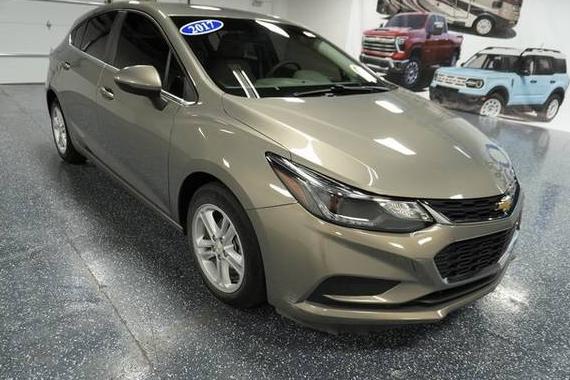 CHEVROLET CRUZE 2017 3G1BE6SM0HS502873 image