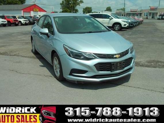 CHEVROLET CRUZE 2017 1G1BE5SM3H7158710 image