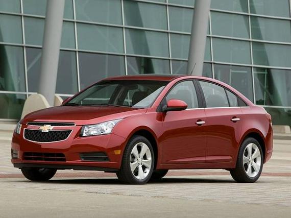 CHEVROLET CRUZE 2014 1G1PC5SB8E7178716 image CHEVROLET CRUZE 2014 1G1PC5SB8E7178716 image